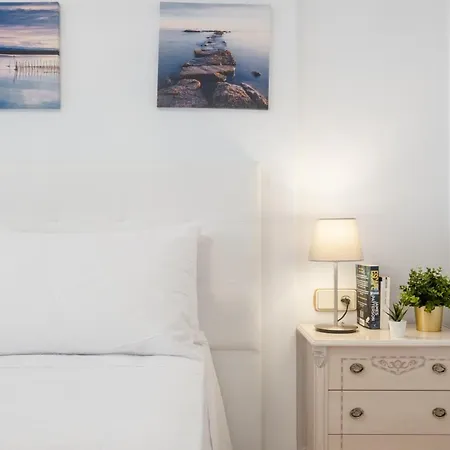 La Maricita Cristianos - Front & Sea View Only Adult Daire