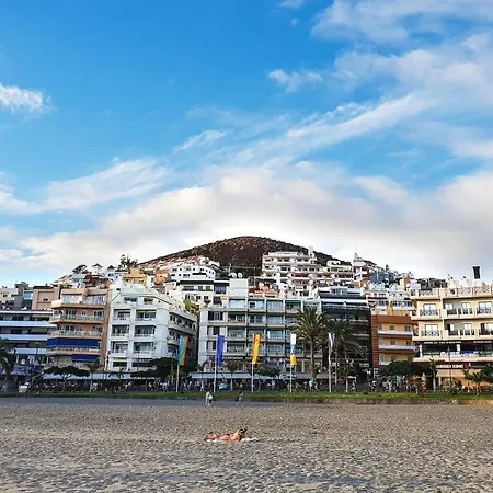 La Maricita Cristianos - Front & Sea View Apartament