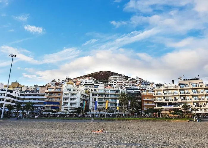 La Maricita Cristianos - Front & Sea View Only Adult Apartman