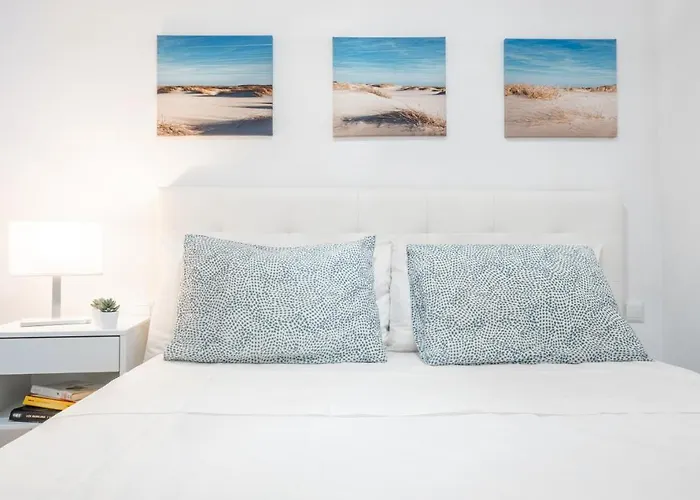 La Maricita Cristianos - Front & Sea View Only Adult Apartament