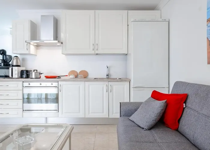 La Maricita Cristianos - Front & Sea View Only Adult *